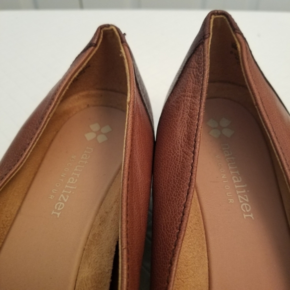 Naturalizer Coretta Loafers Womens 9M 2 Tone  Brown Leather Casual Slip On Shoes - Picture 4 of 8